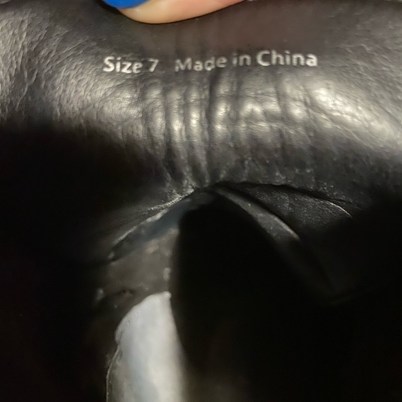 Buttery soft leather lace up booties Dolce Vita size 7 - Picture 4 of 4